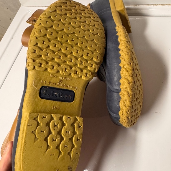 Women's Bean Boots, 8" Navy/Tan LL BEAN hard to find size 8 M - Picture 2 of 8